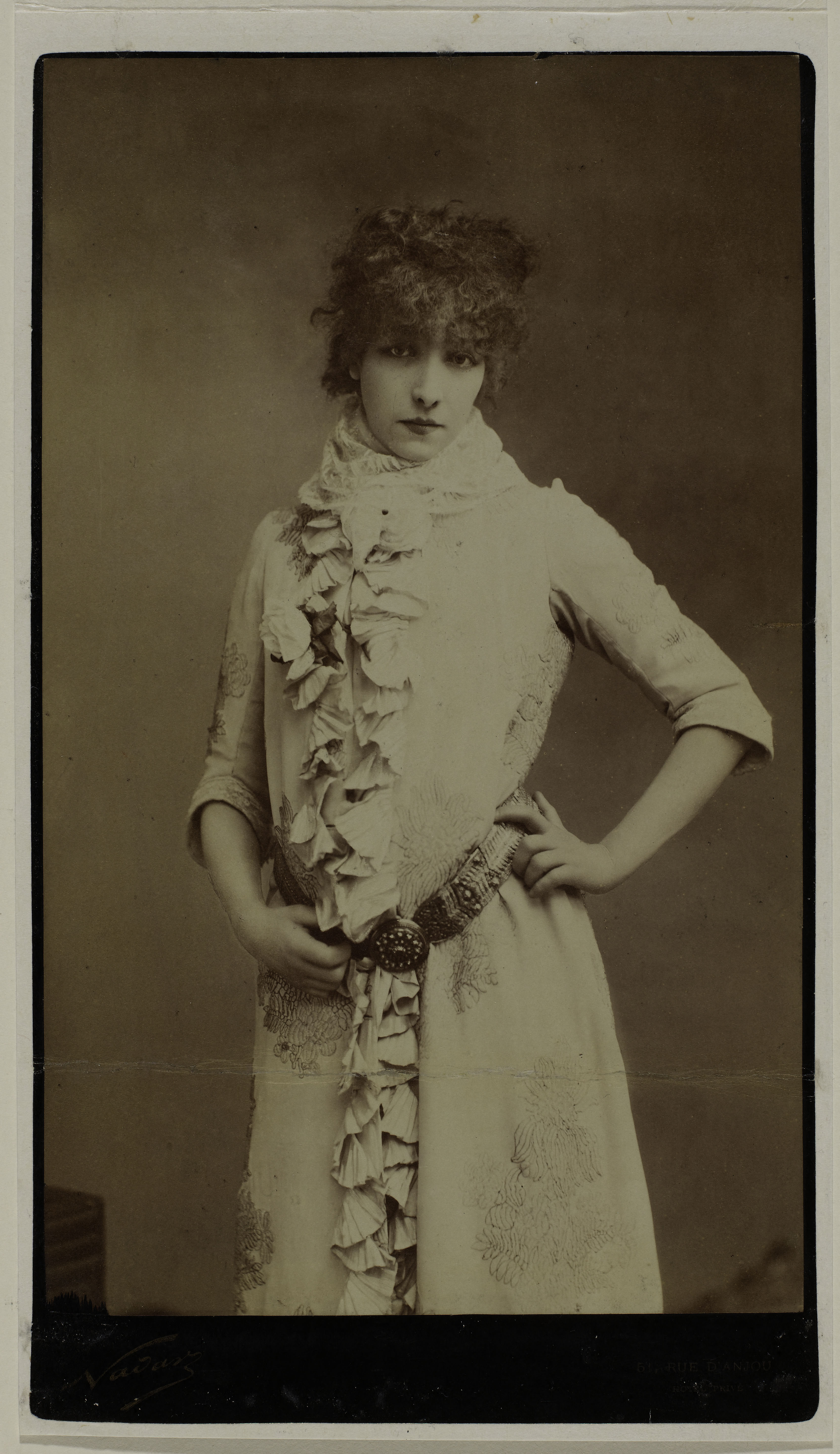 Nadar, Portrait de Sarah Bernhardt (1844-1923), comédienne.