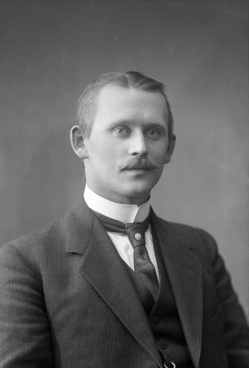 Gustav Borgen, NFB.36749