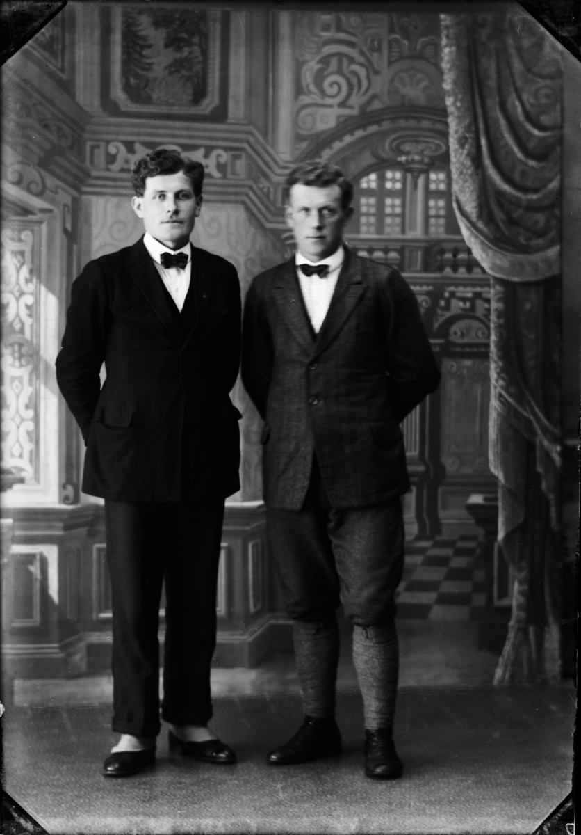 Skötsner-Edhlund, Två män, Östhammar, Uppland 1928