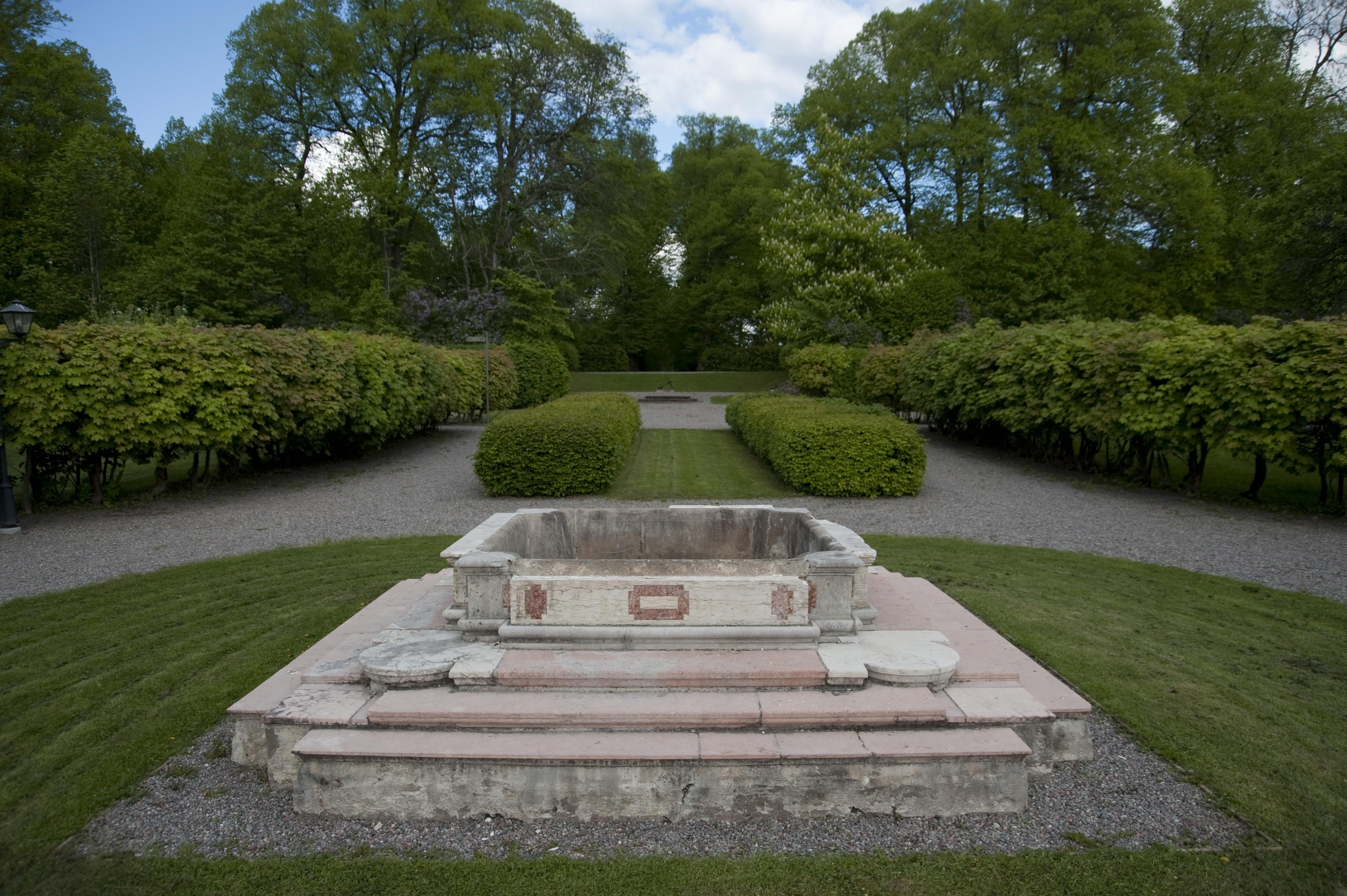 Bengt A Lundberg, Näsby slott
