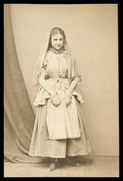 London Stereoscopic and Photographic Company, Guy Little Theatrical Photograph
