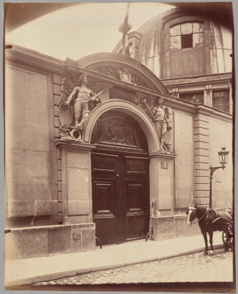 Eugène Atget, École des Arts Décoratifs, 5 rue de l'École-de-Médecine