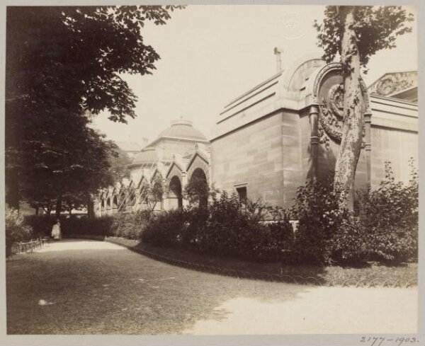 Atget, Jean-Eugène-Auguste, Chapelle Expiatoire, Paris, France