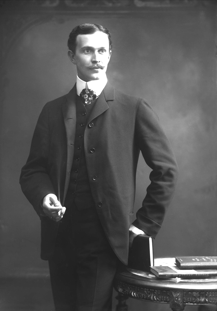 Gustav Borgen, NFB.43429