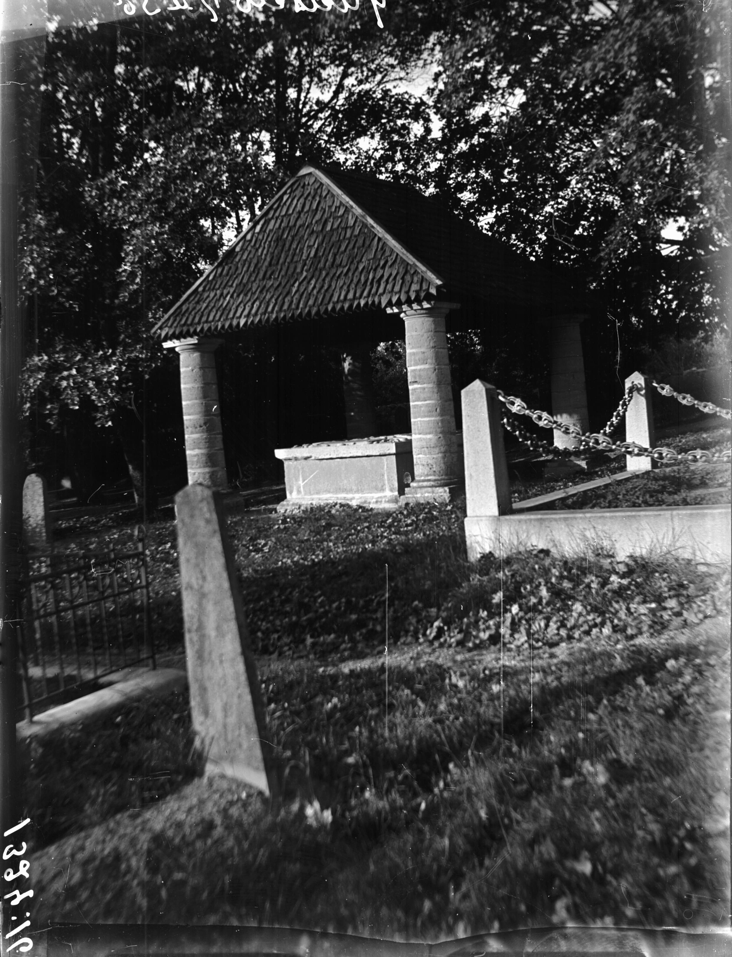 Bertil Waldén, Ytterselö kyrka