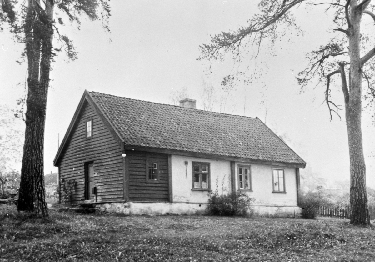 Anno Domkirkeodden, EKSTERIØR ROSENLUNDSTUA I ROSENLUNDSVIKA, HEDMARKSMUSEET OG DOMKIRKEODDEN
