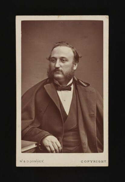 W. & D. Downey, A portrait of a man