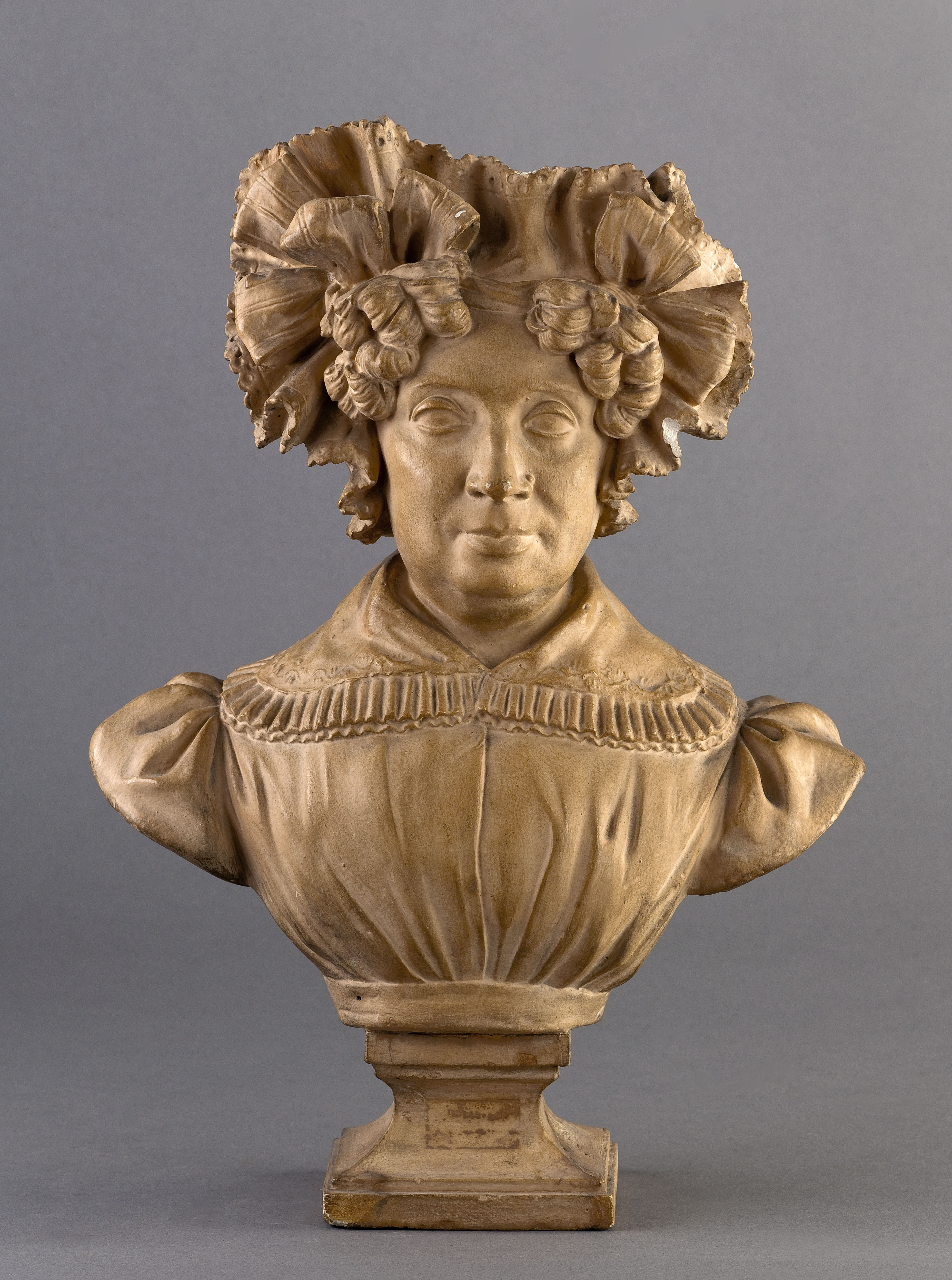 Jean Pierre Dantan, Portrait sérieux de Madame N. Heron.