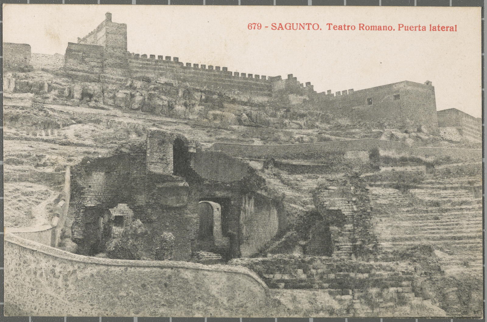 Desconegut, 679 - Sagunto. Teatro Romano. Puerta lateral