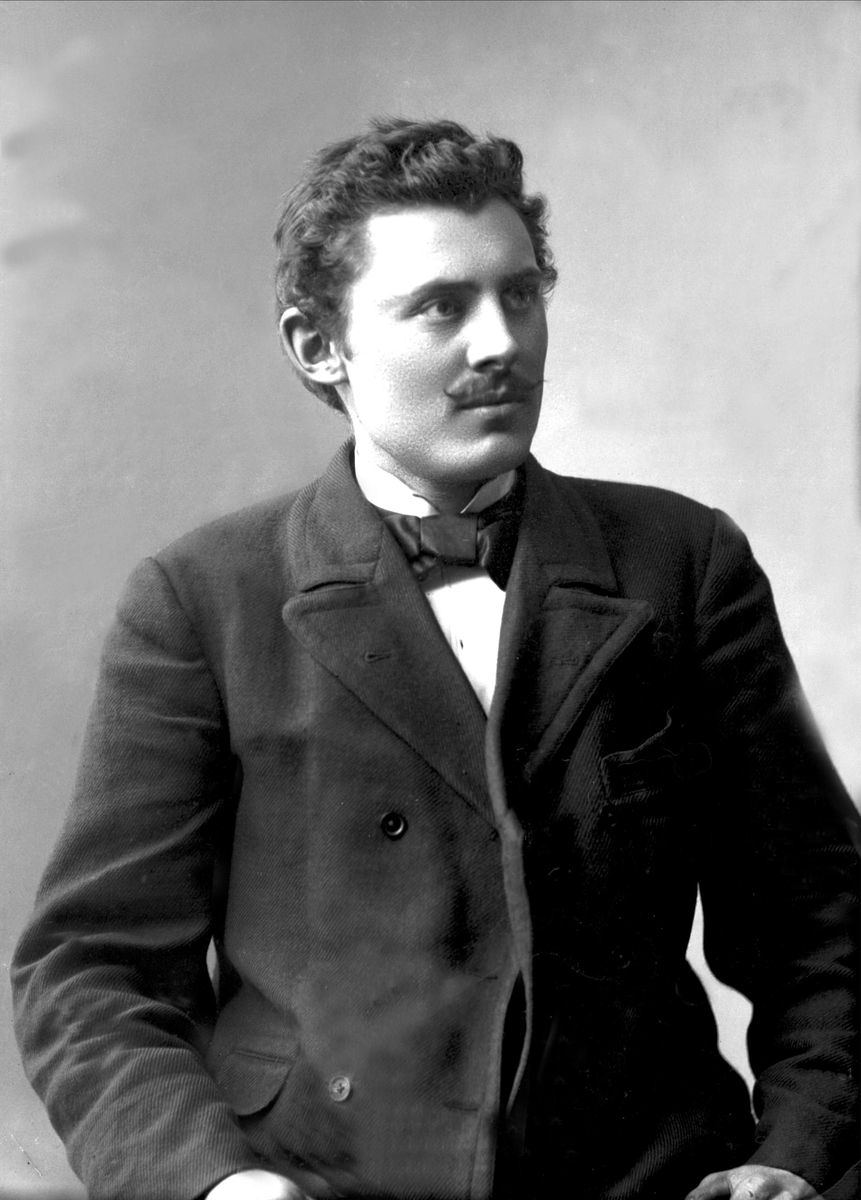 Gustav Borgen, NFB.34402