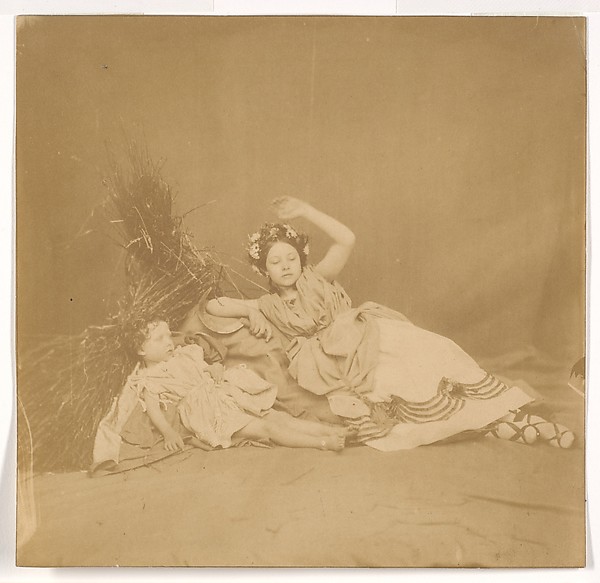Roger Fenton, [Royal Children in Tableau of the Seasons]