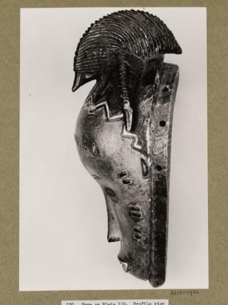 Walker Evans, Polychrome mask, Ivory Coast