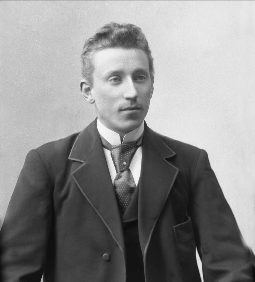 Gustav Borgen, NFB.50040