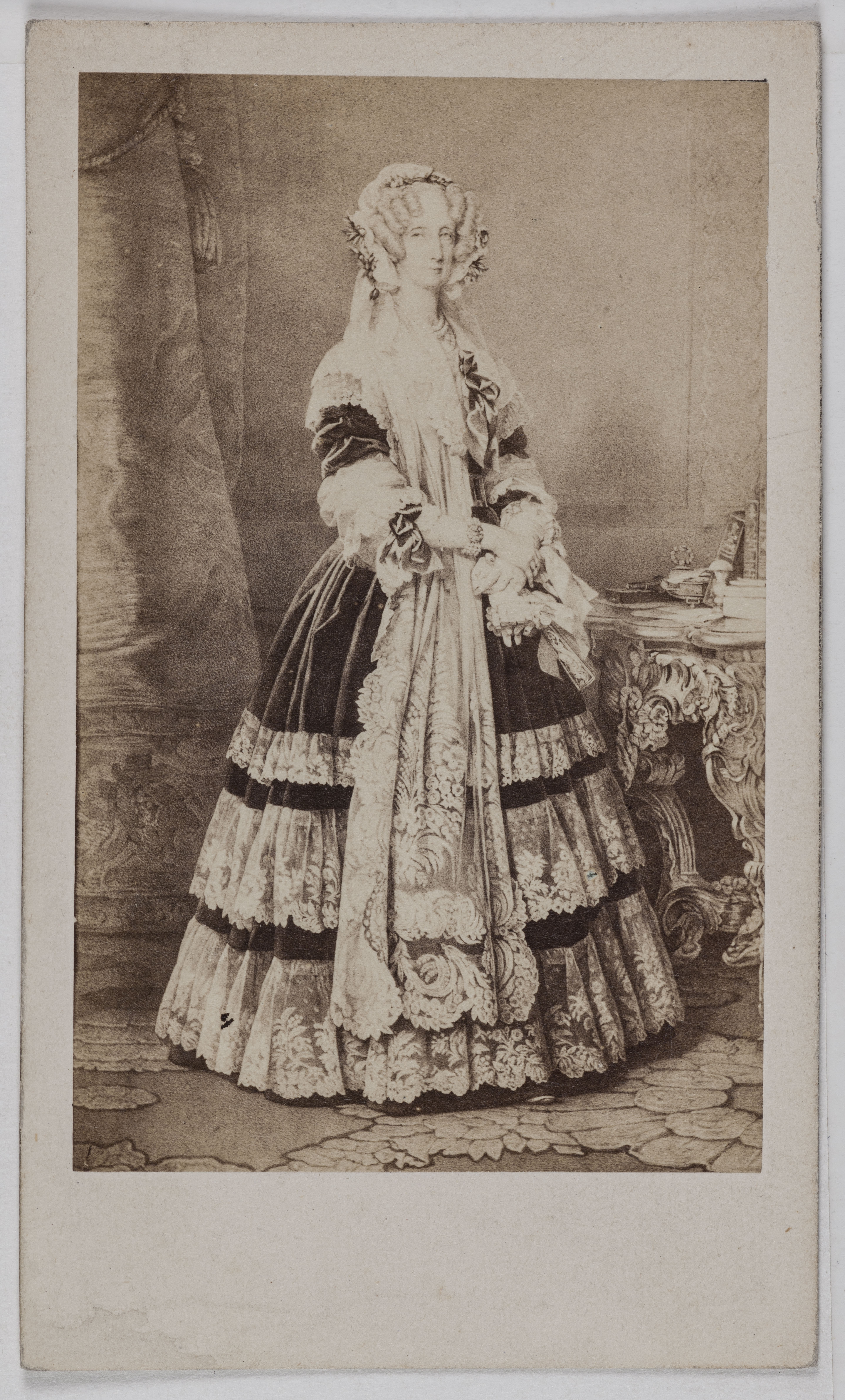 Anonyme, Portrait de Marie-Amélie de Bourbon, (1782-1866), (reine des Français) d'après une peinture de Winterhalter Franz Xaver (1806-1873)