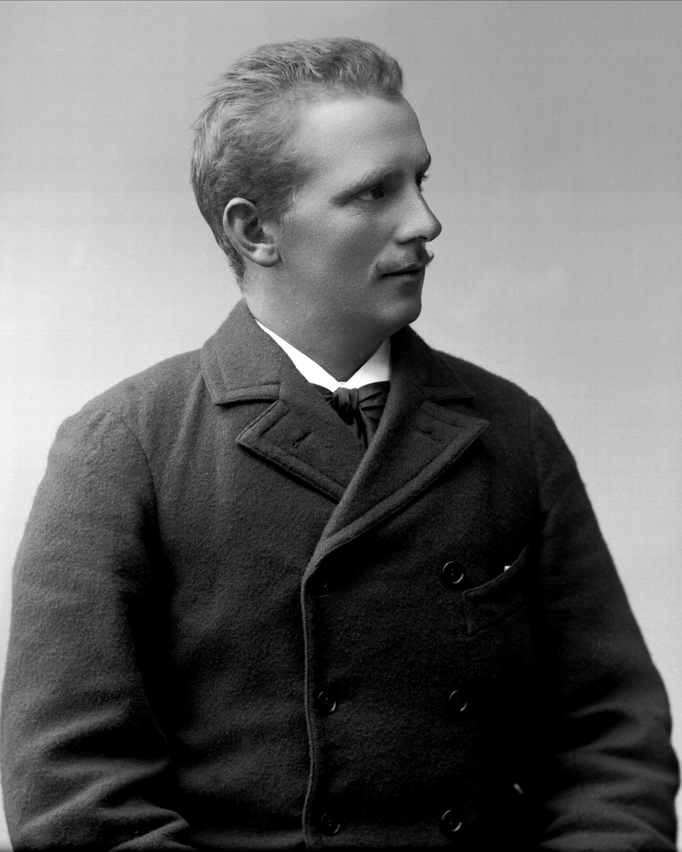 Gustav Borgen, NFB.04975