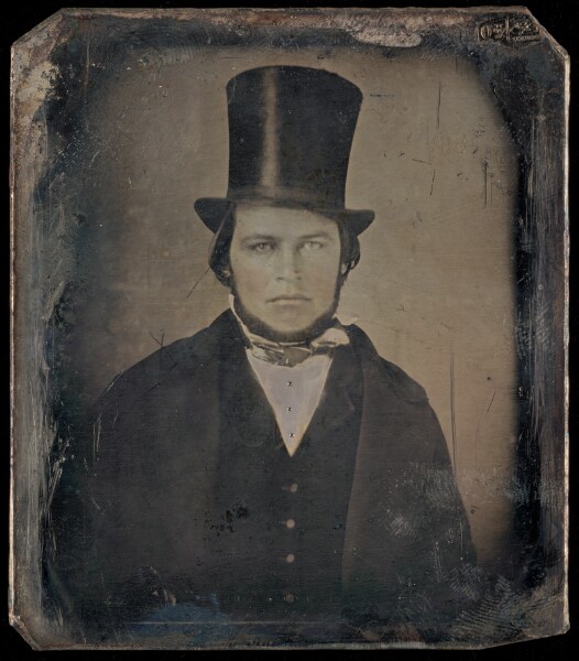 Unknown, [Portrait of a Man with Fringe Beard in Top Hat]