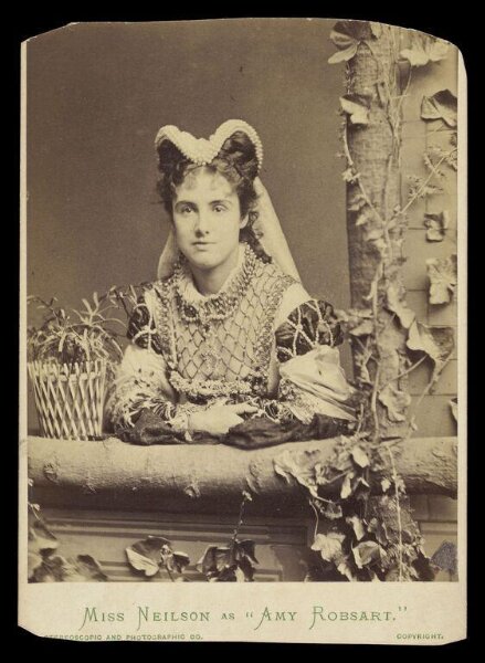 London Stereoscopic and Photographic Company, Miss Neilson as "Amy Robsart"