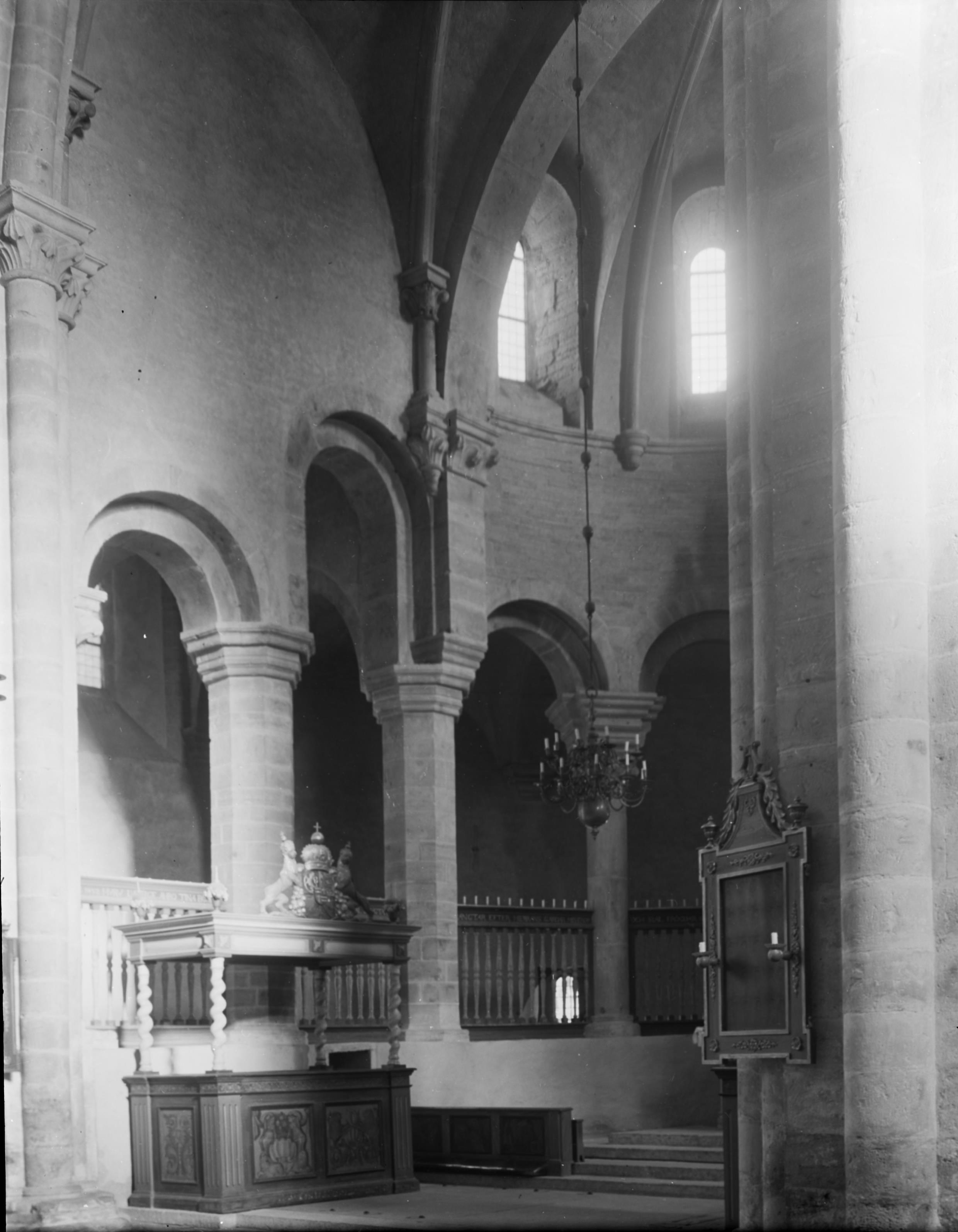 Iwar Anderson, Varnhems klosterkyrka