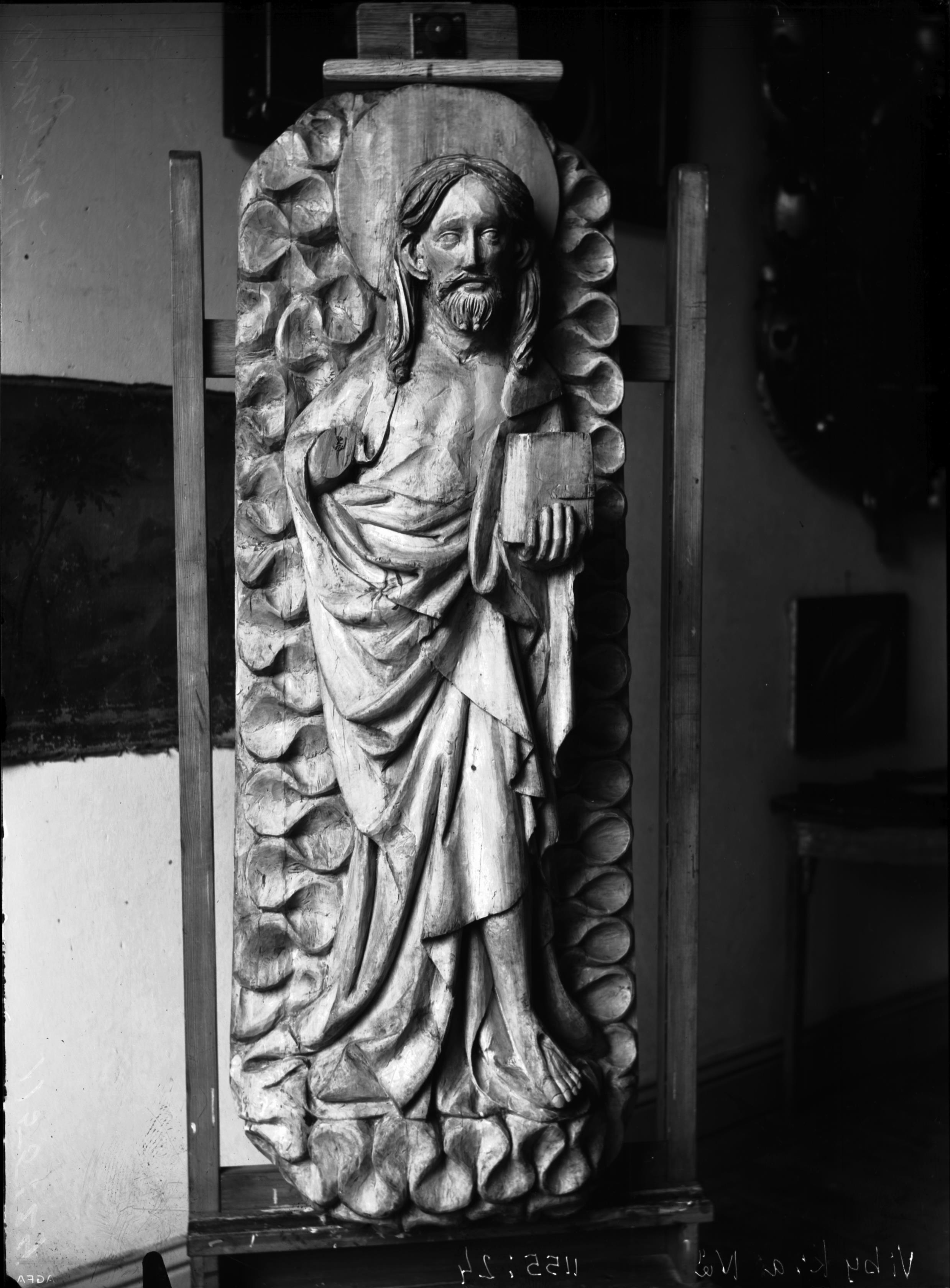 Oscar Svensson, Viby kyrka