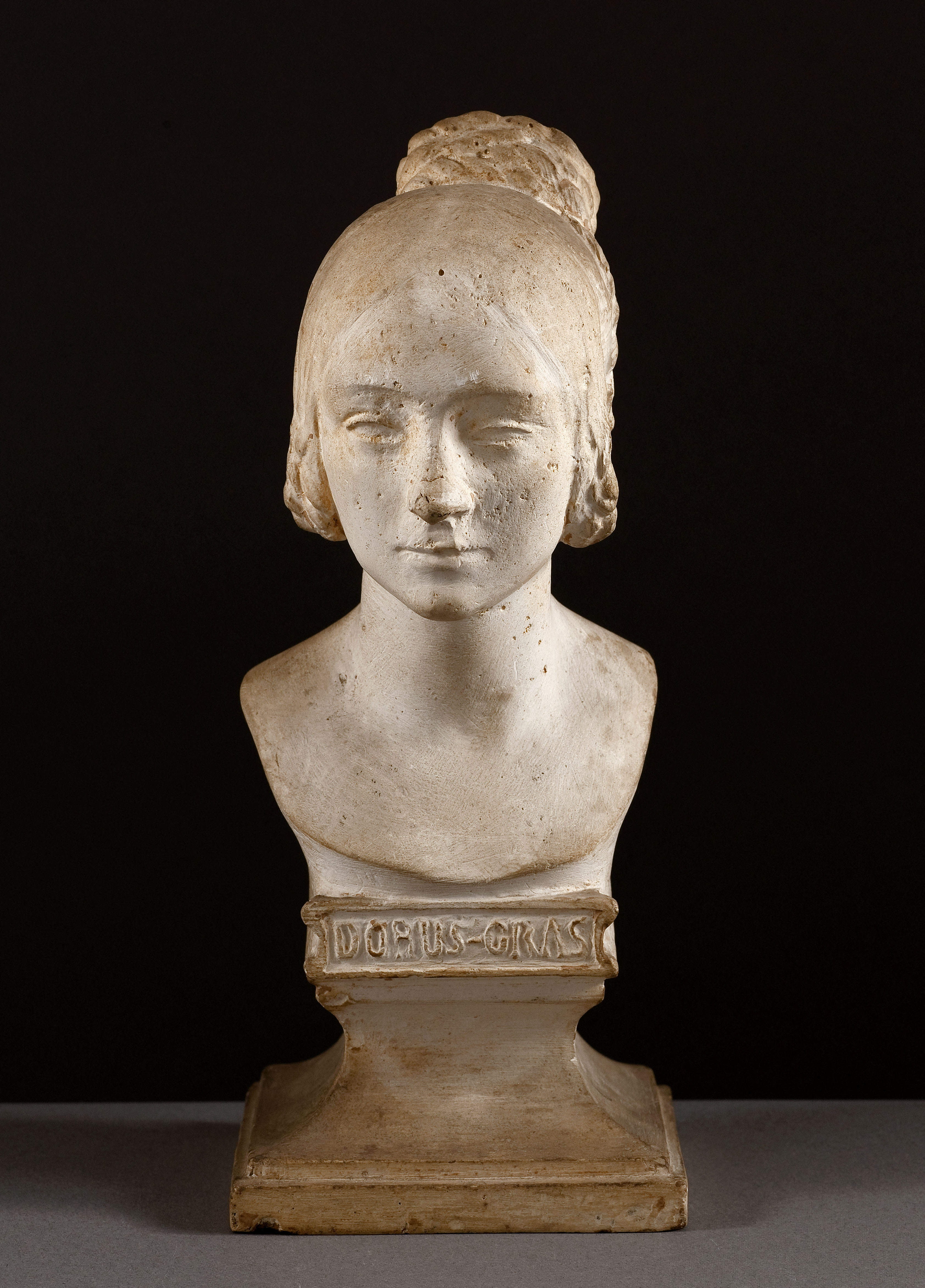 Jean Pierre Dantan, Portrait sérieux Julie-Aimée van Steenkiste, dite Dorus-Gras (1813 - ?), cantatrice