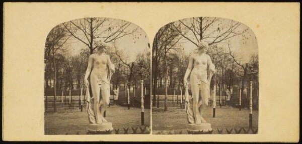 Unknown, Statue of a female nude on the Champs Elysees