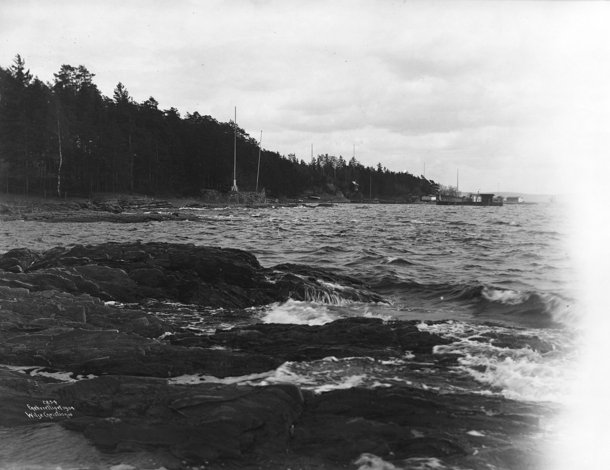 Anders Beer Wilse, Prot: Bygdø - Strandparti ved Huk 18/5 1904