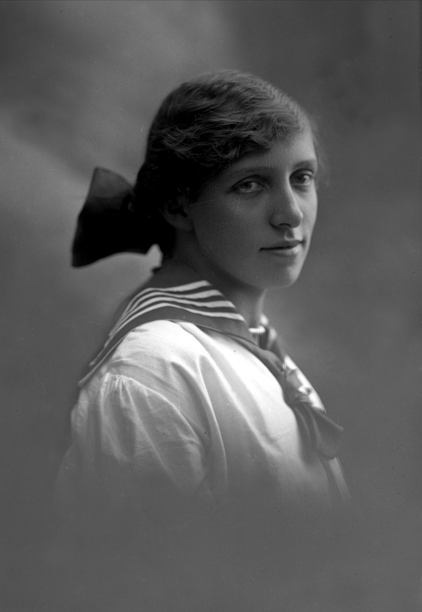 Gustav Borgen, NFB.00986