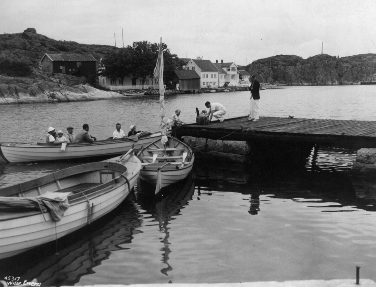 Anders Beer Wilse, Gaupholmen, Samferdsel, Båt