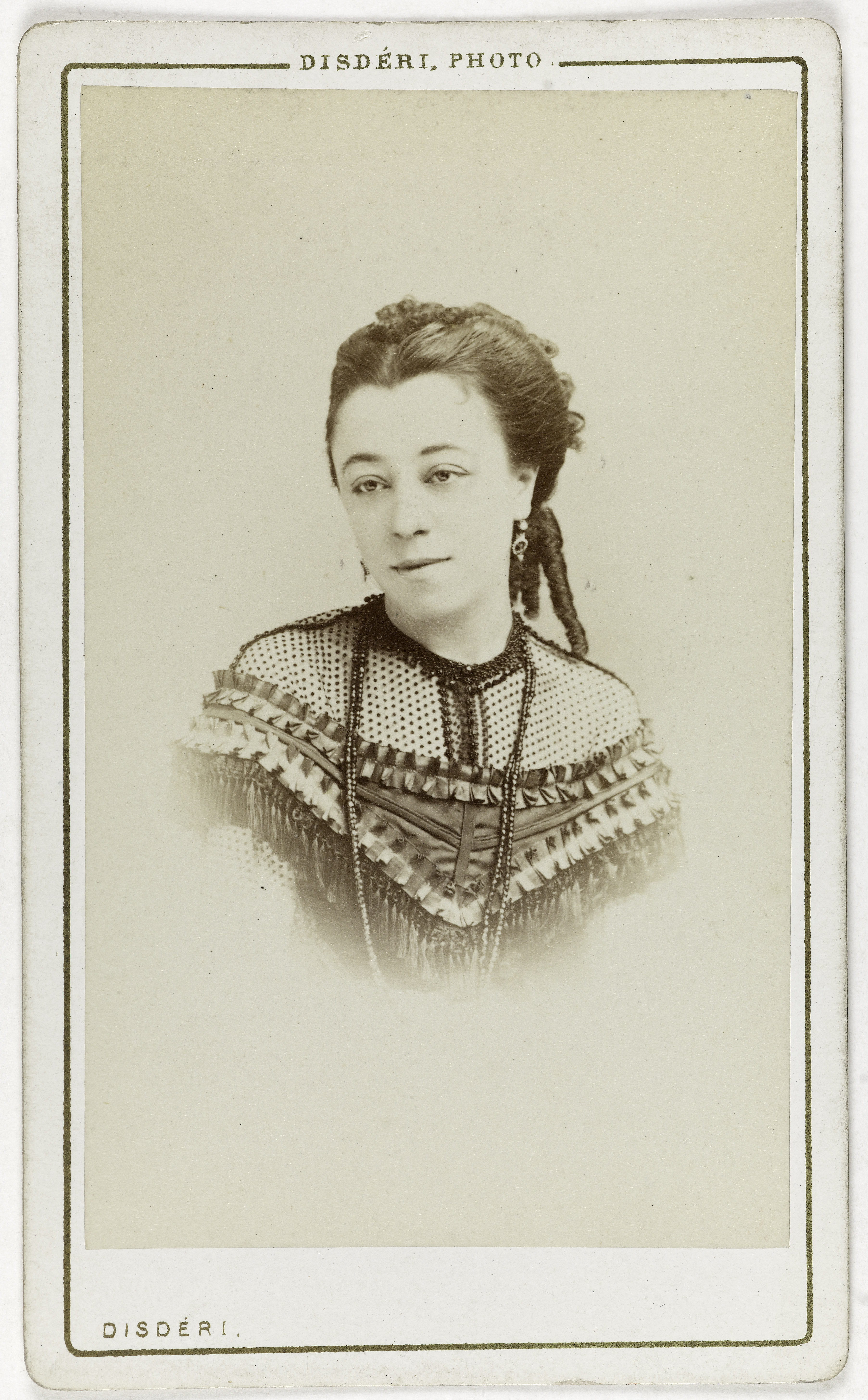 André-Adolphe-Eugène Disdéri, Portrait de Mineur(e), actrice.