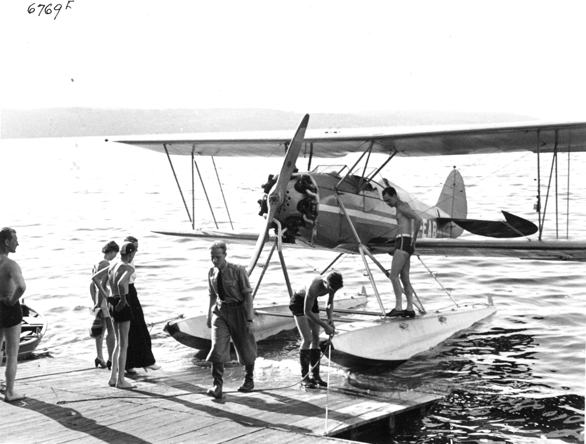 Anders Beer Wilse, Fly