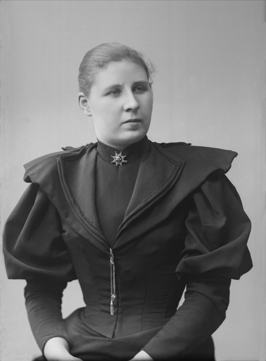 Gustav Borgen, NFB.38674