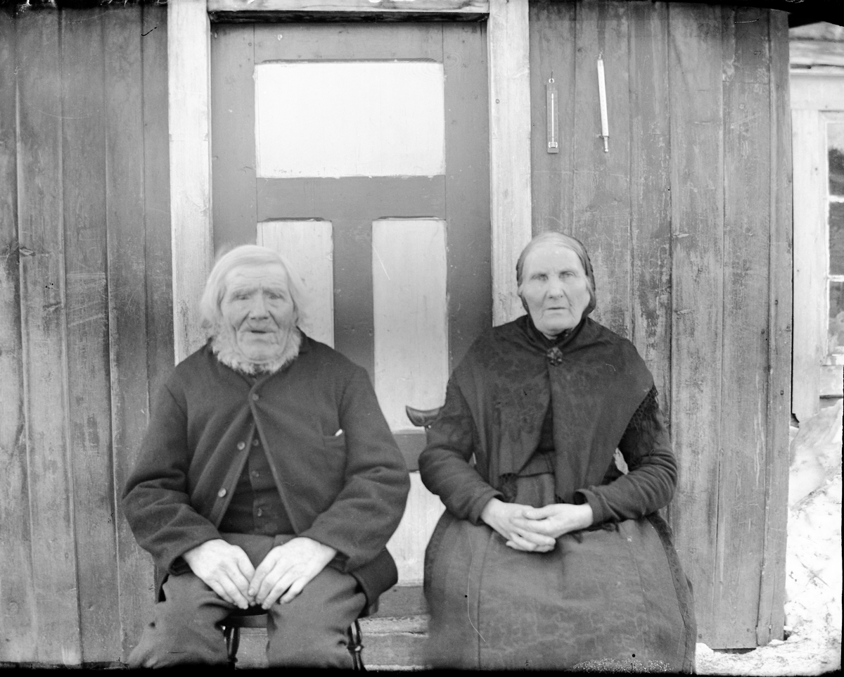 Anders O. Sørhuus, Portrett av eldre ektepar