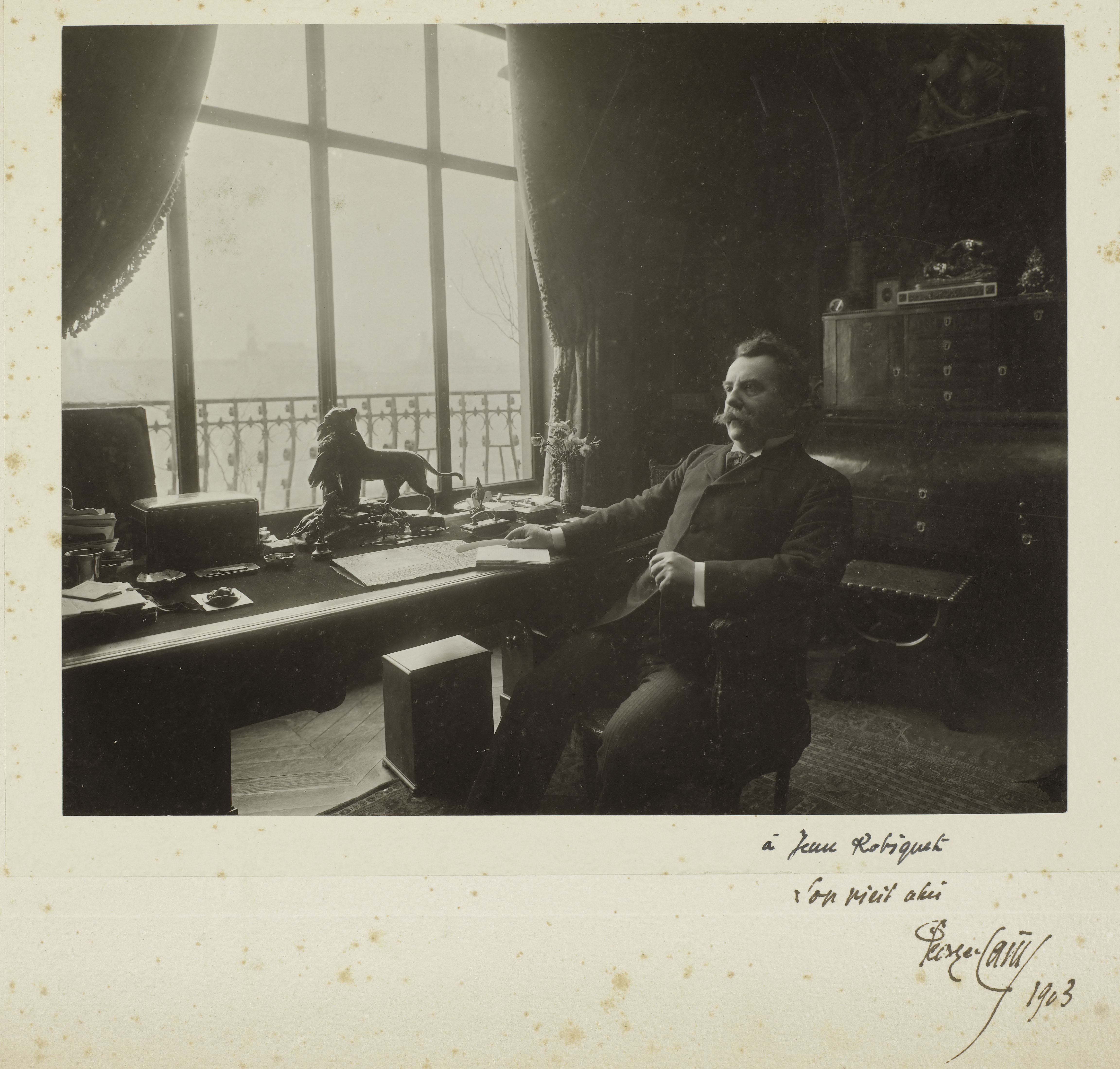 Anonyme, Portrait de Georges Cain (1856-1919) en 1903, peintre, historien d'art et conservateur au musée Carnavalet de 1898 à 1919.
