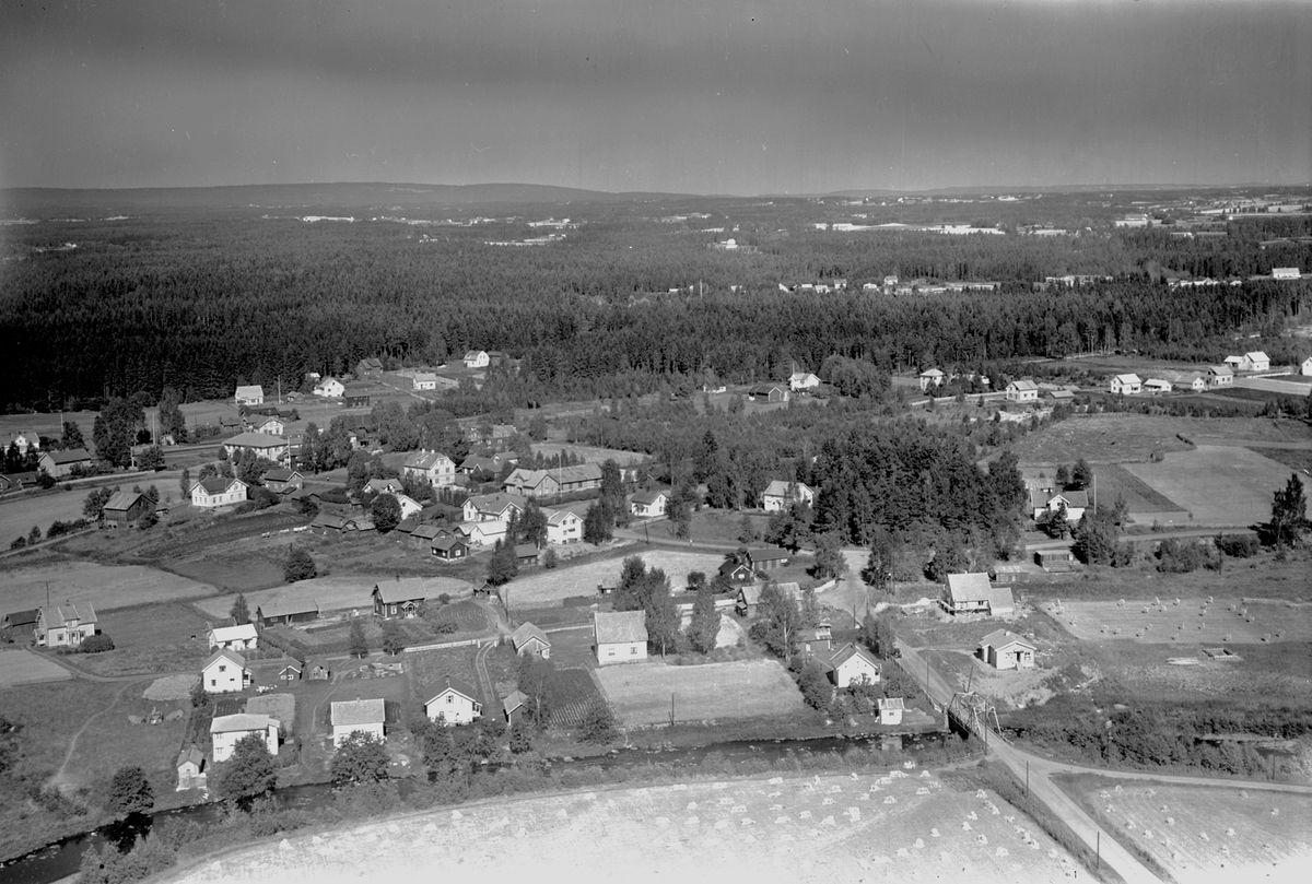 Widerøes Flyveselskap A/S, FLYFOTO UKJENT BOLIGOMRÅDE