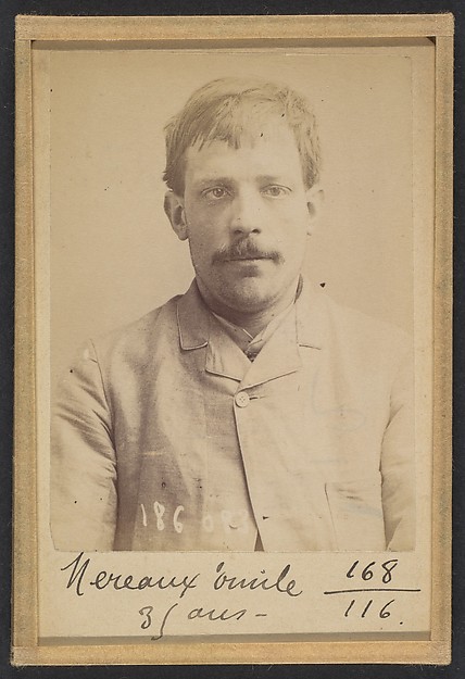 Alphonse Bertillon, Mereaux. Émile-Louis. 33 ans, né à Laon (Aisne). Ébéniste. Anarchiste. 23/4/92.