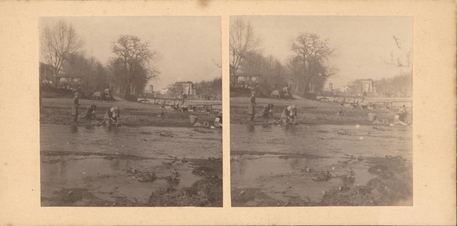 Amís Unal Alá, [Women washing clothes on the river Onyar]