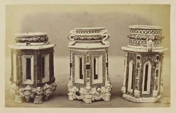 Franck, Photograph