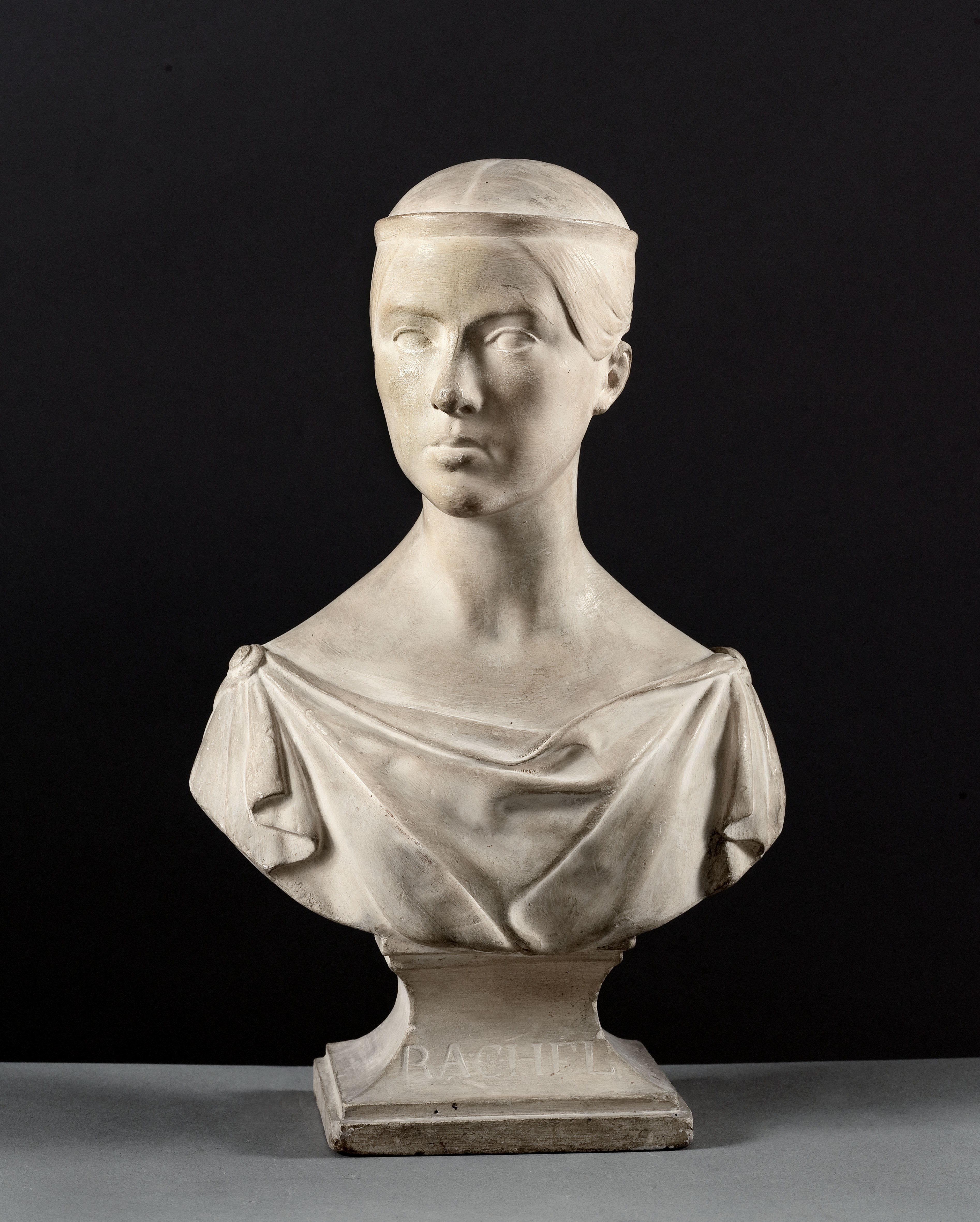 Jean Pierre Dantan, Portrait sérieux d'Elisabeth-Rachel-Félix, dite Rachel (1820-1858), actrice