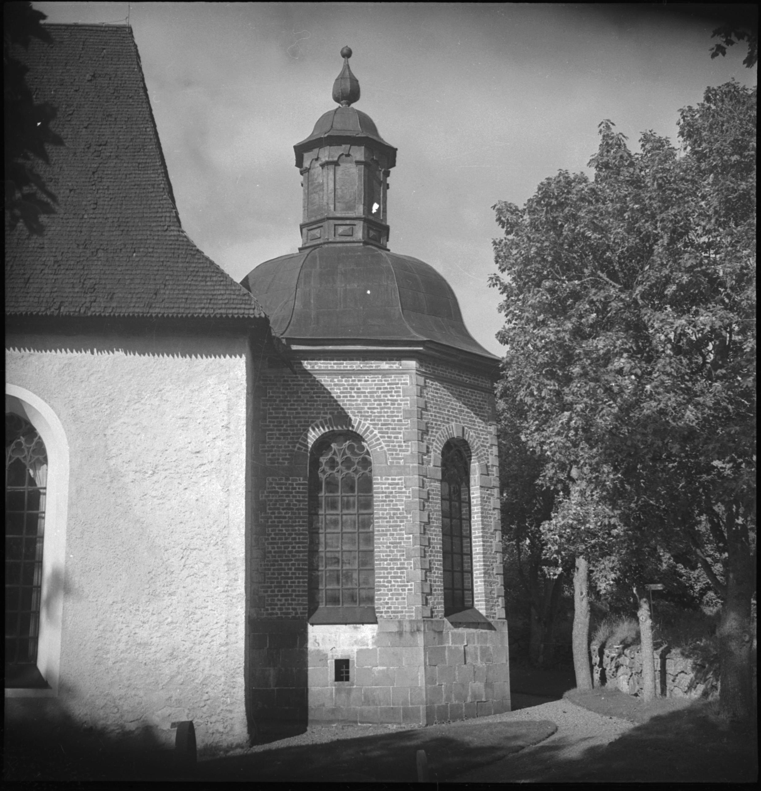 Ivar Schnell, Österhaninge (Sankta Gertruds) kyrka