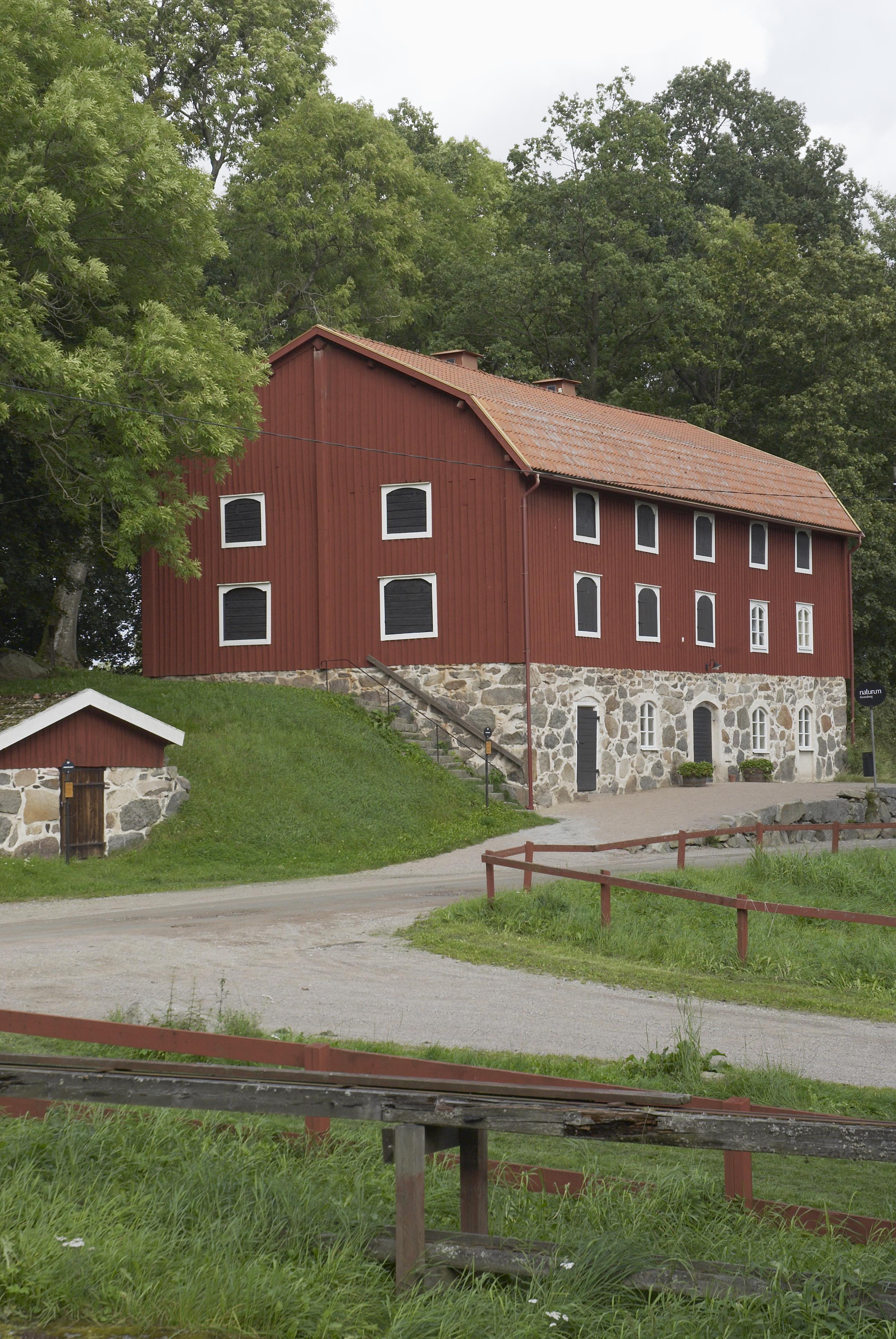 Bengt A Lundberg, Huseby bruk