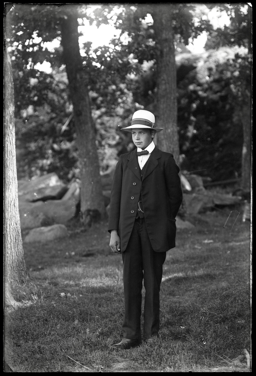 Gustaf Andersson, Gustaf Nord Nordledet Bäreberg i vit hatt
