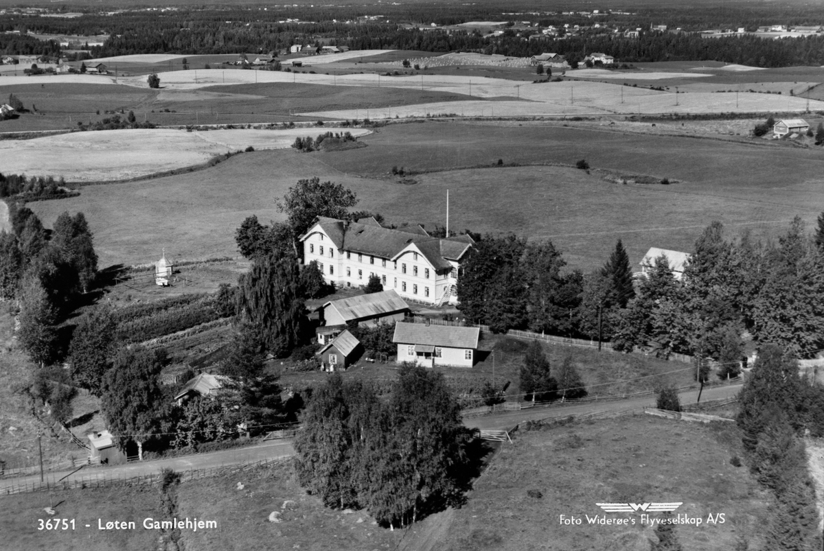 Widerøes Flyveselskap A/S, FLYFOTO LØTEN GAMLEHJEM, KVINNEUNIVERSITETET. Rosenlund park.