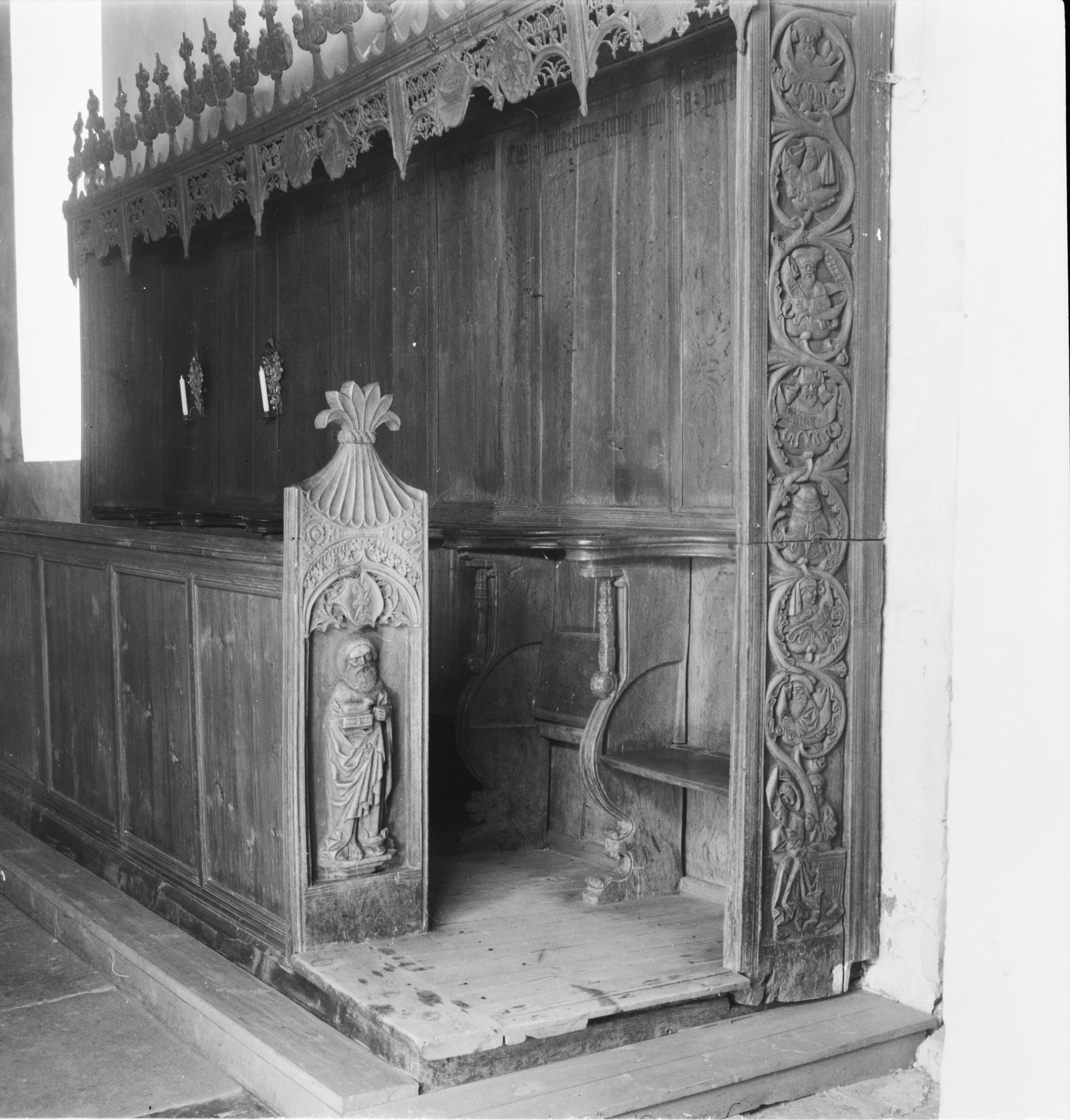 Nils Lagergren, Veckholms kyrka