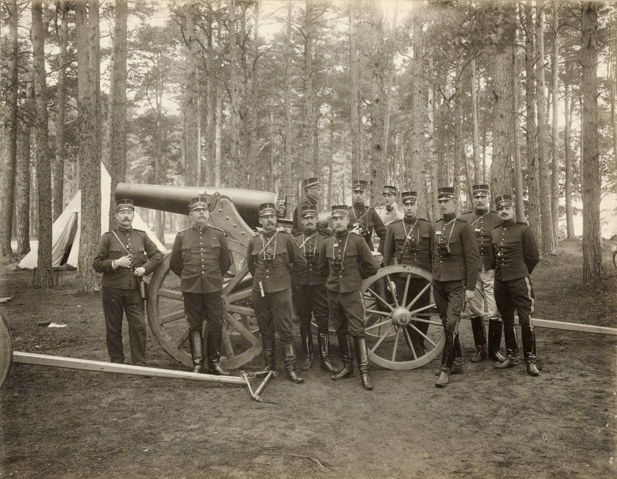 Alfred Sjöberg, Group image at the canon.