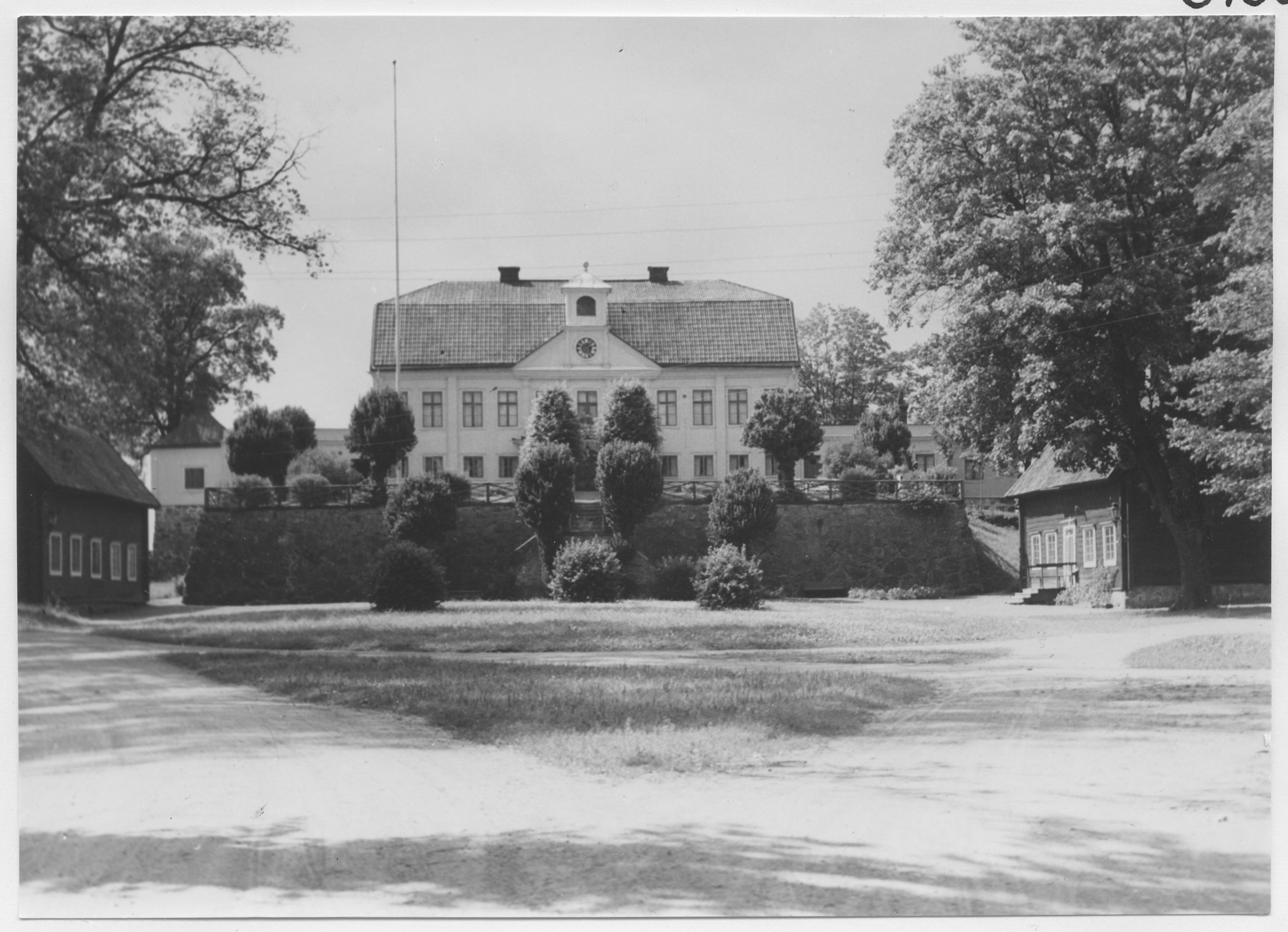 Mårten Sjöbeck, Fredriksbergs sätesgård