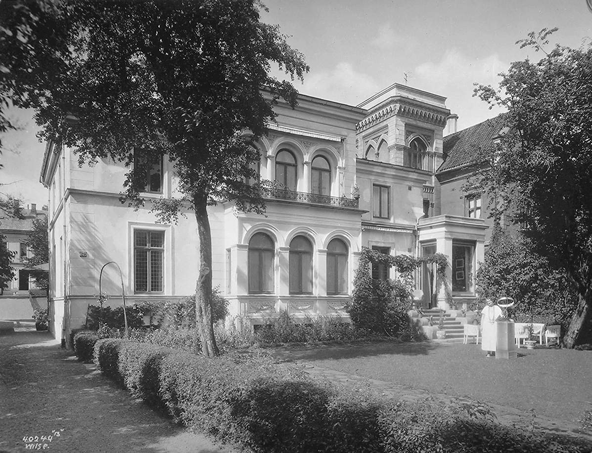 Anders Beer Wilse, Prot: Radick fru