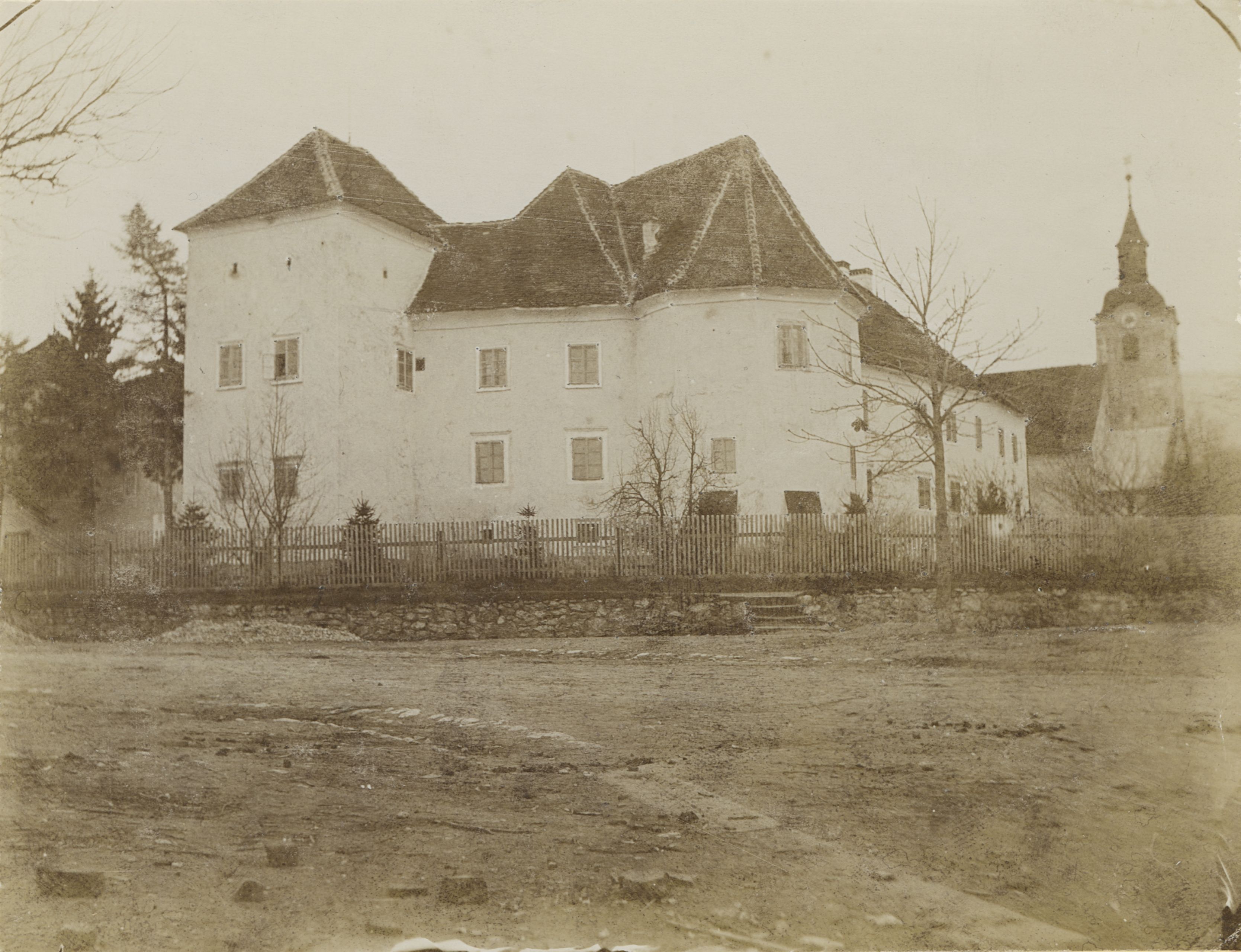 neutvrđen autor, Ivanec - dvor Kukuljevića (stari grad Ivanec)