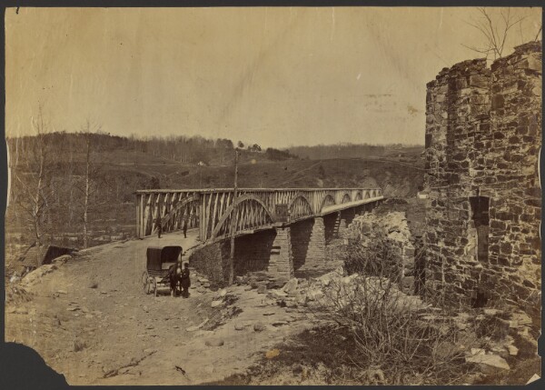 Unknown, [Wooden bridge with arch pattern]