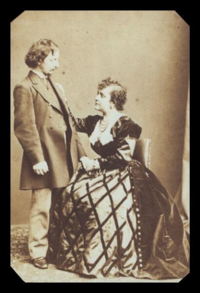 London Stereoscopic and Photographic Company, Guy Little Theatrical Photograph