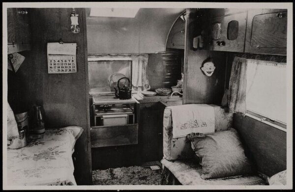 Hinde, John Wilfrid, interior of a circus members living space